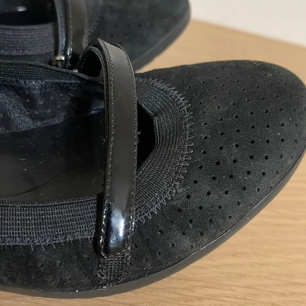 Cole Haan Ballerina Black Flats Size 7 - Picture 3 of 16